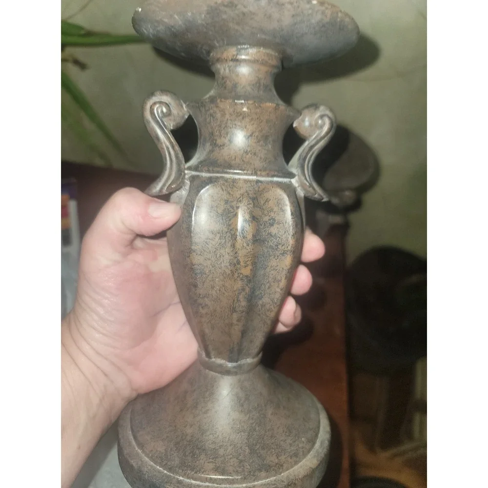 Ornate Vintage Style Candle Holders Pair Bronze‎ Finish Metal Urn Shape Tabletop